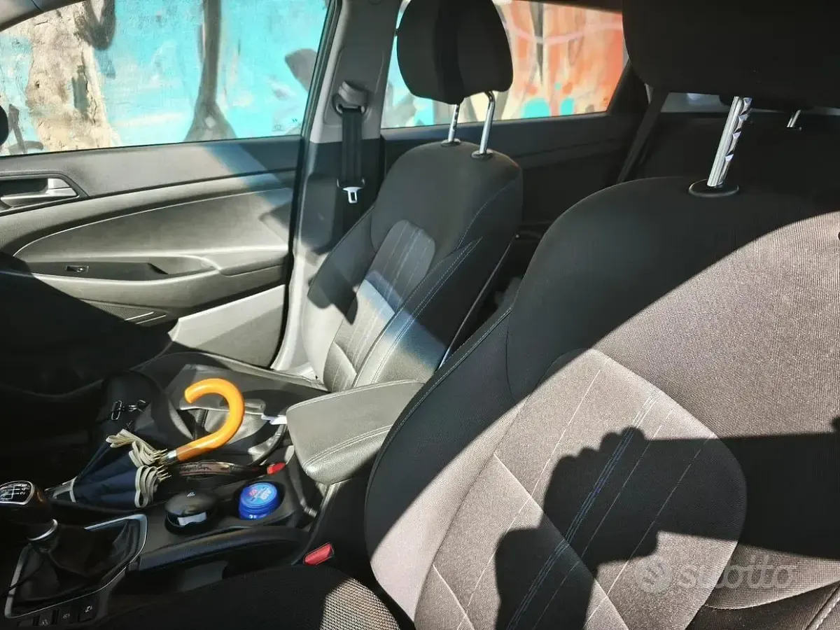 Usata Hyundai Tucson 116 CV (85 kW) 2018 Grigio SUV
