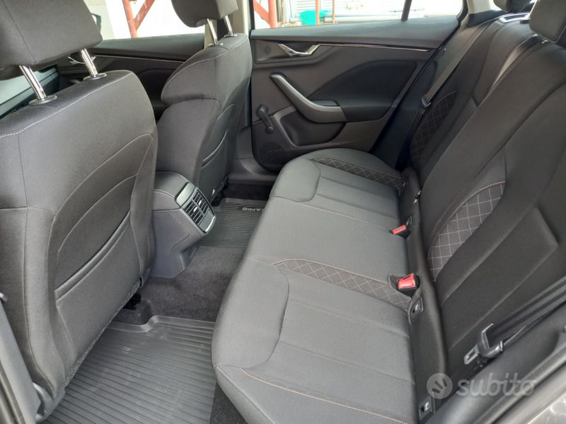 Usata Skoda Kamiq Ambition 90 CV (66 kW) 2022 Grigio SUV