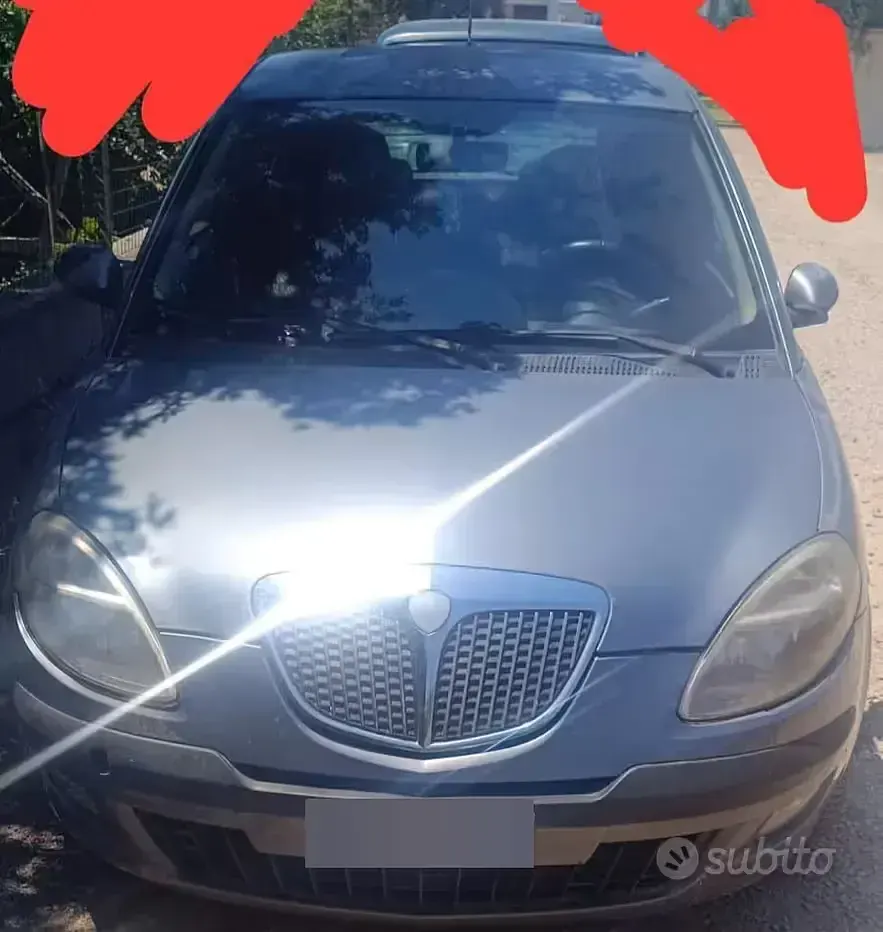 Usata Lancia Ypsilon 69 CV (50 kW) 2005 Grigio Utilitaria