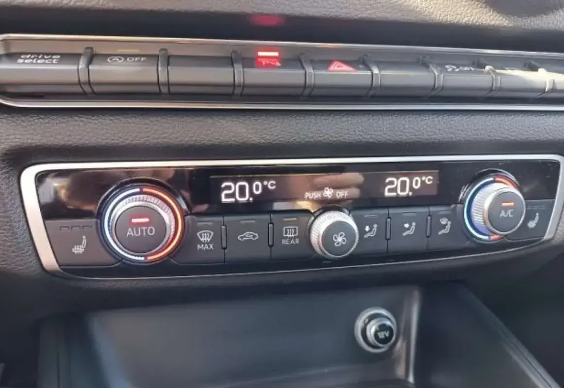 Usata Audi A3 Sport 110 CV (80 kW) 2017 Blu/azzurro Berlina