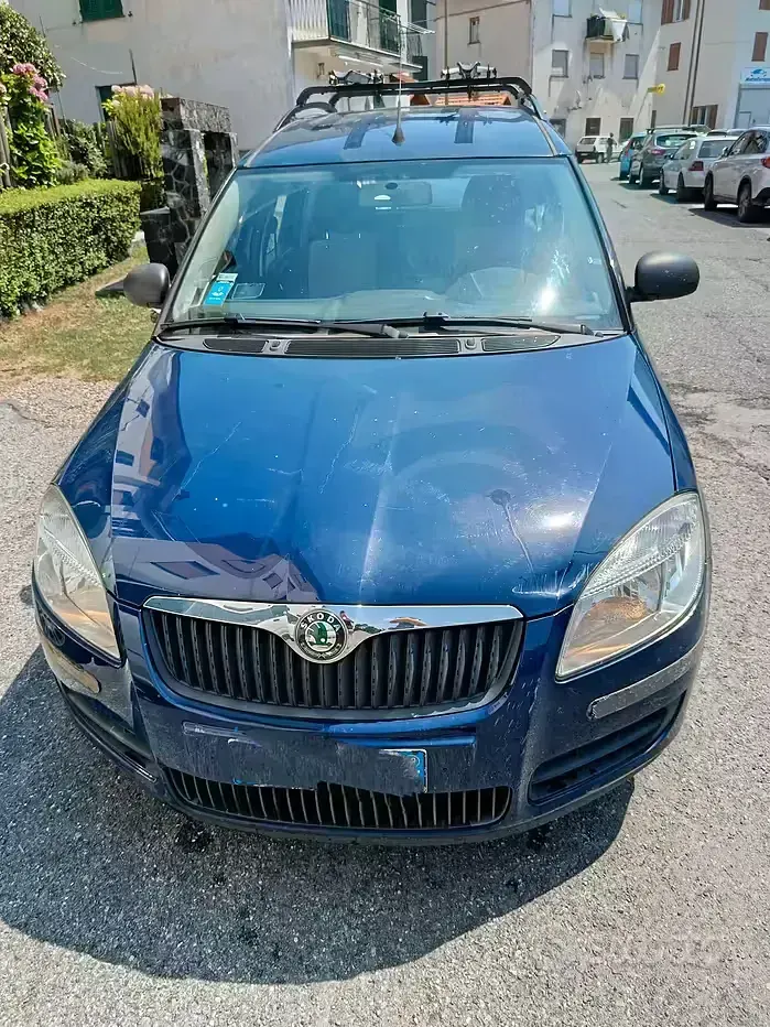 Usata Skoda Roomster 69 CV (50 kW) 2009 Bluazzurro Monovolume