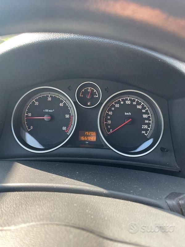 Usata Opel Astra 60 CV (44 kW) 2008 Blu Berlina