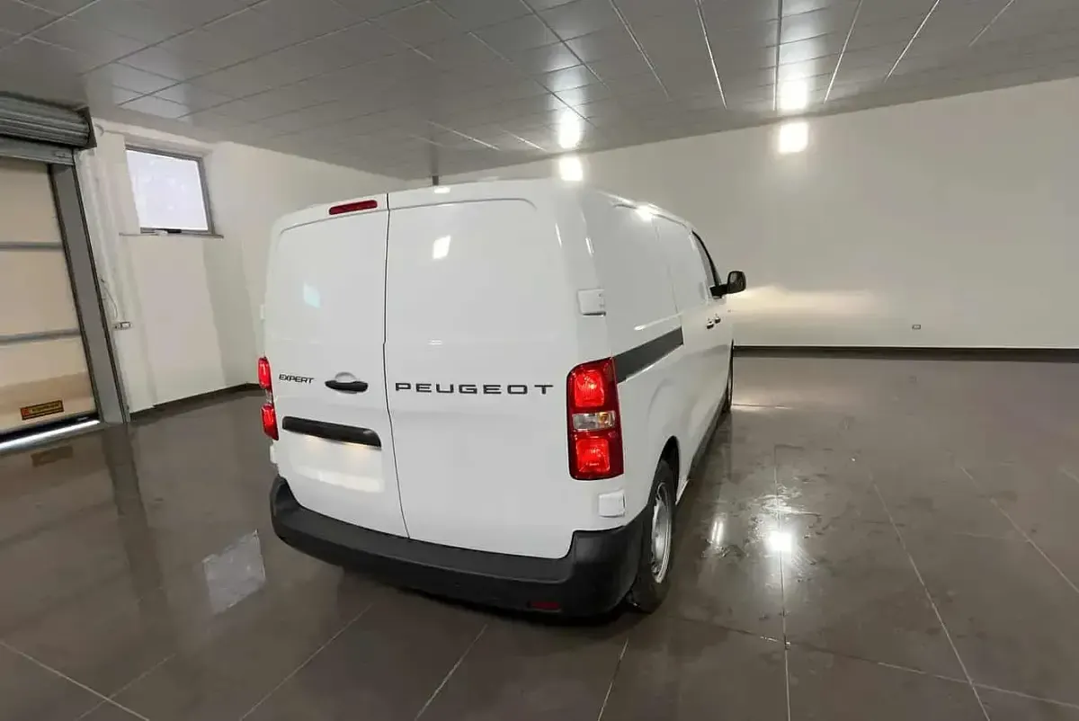 Nuova Peugeot Expert S 120 CV (88 kW) 2025 Kaolin white Furgone