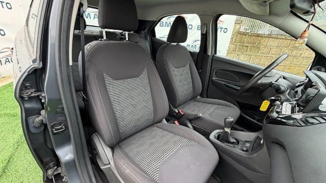 Usata Ford Ka Plus Ultimate 85 CV (62 kW) 2018 Grigio scuro Utilitaria