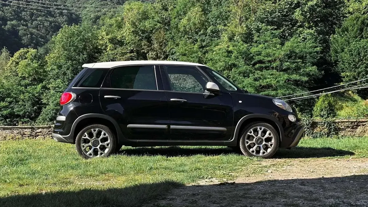 Usata Fiat 500L Cross 120 CV (88 kW) 2018 Nero Monovolume