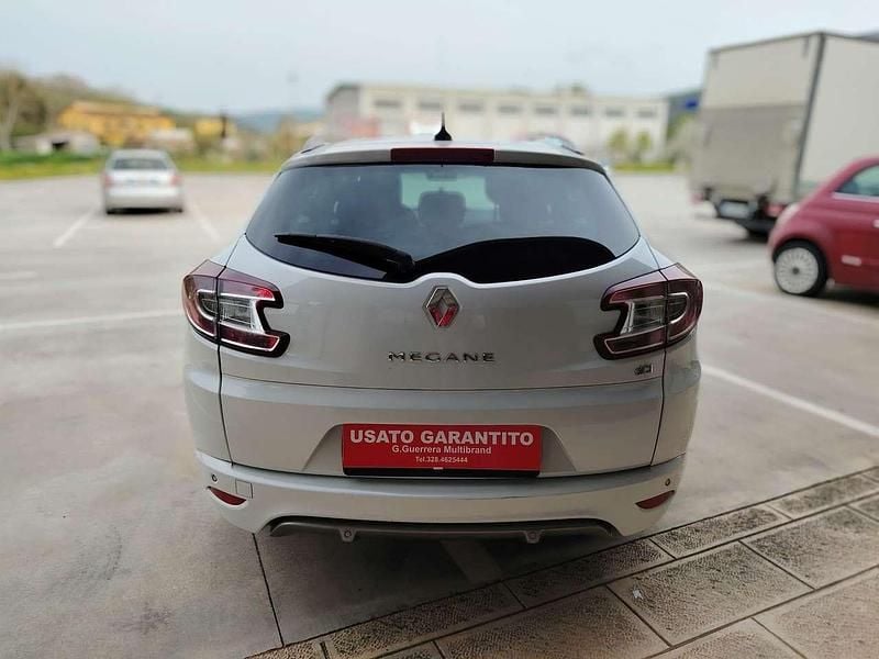 Usata Renault Mégane III 110 CV (80 kW) 2014 Bianco Station wagon