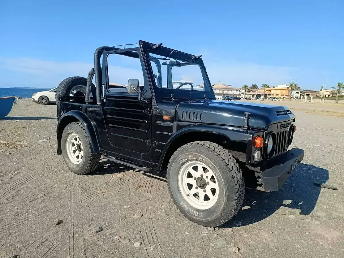 Usata Suzuki LJ 37 CV (27 kW) 1985 Nero SUV
