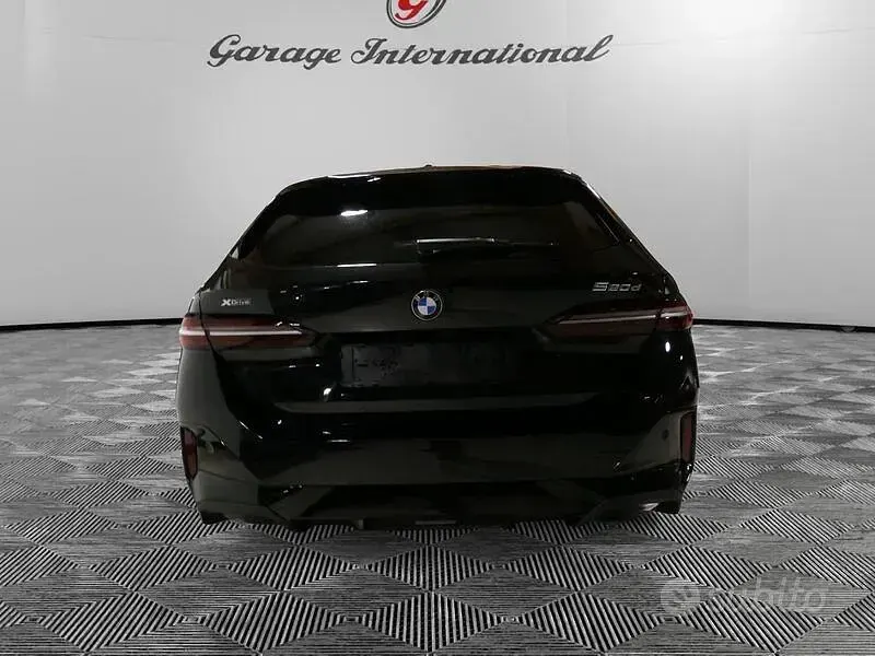 Usata BMW 520 M Sport 197 CV (144 kW) 2025 Nero Station wagon