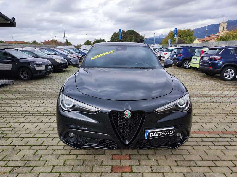 Usato 2022 Alfa Romeo Stelvio 2.1 Diesel 190 CV (38.800 €)