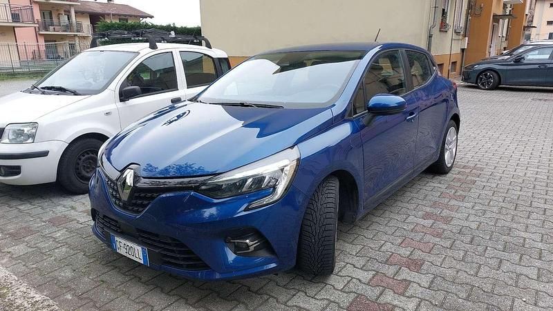 Usata Renault Clio V Business 101 CV (74 kW) 2021 Blu Berlina