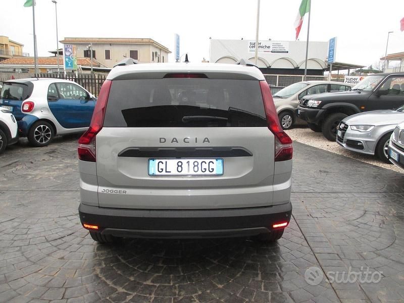 Usata Dacia Jogger Extreme 100 CV (73 kW) 2022 Grigio Monovolume