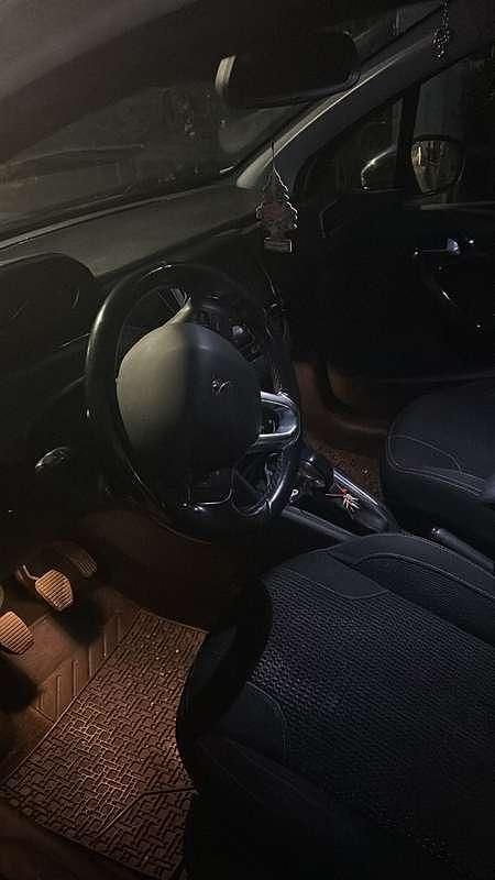 Usata Peugeot 208 Allure 99 CV (72 kW) 2017 Utilitaria