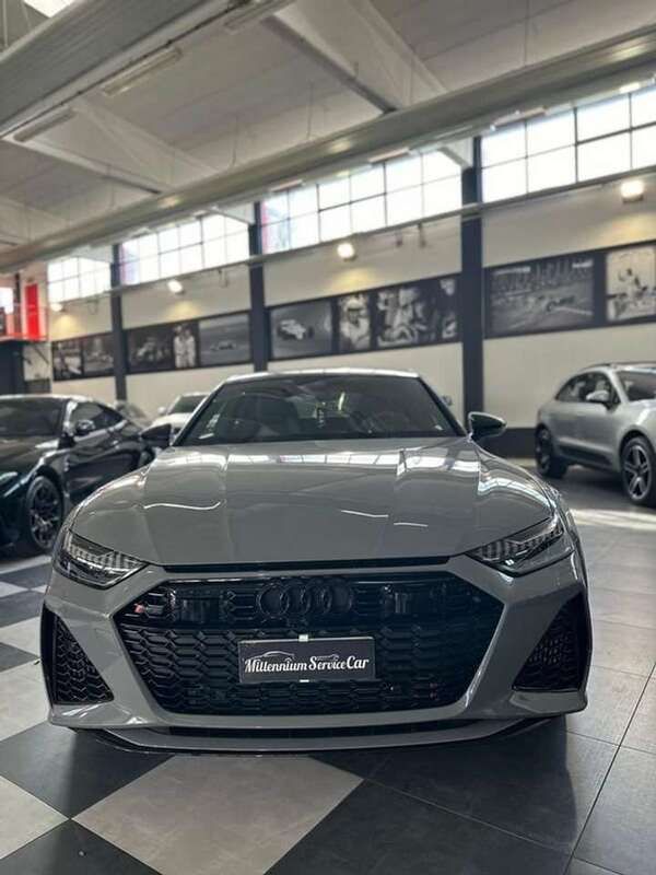 Usata Audi RS7 Ambiente 600 CV (441 kW) 2020 Grigio Utilitaria