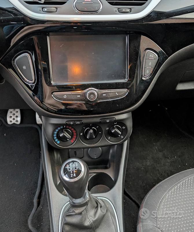Usata Opel Corsa 75 CV (55 kW) 2018 Utilitaria
