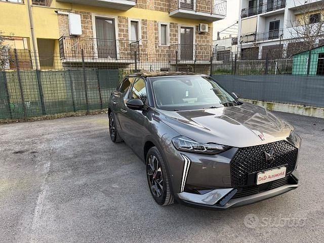 Usata DS Automobiles DS3 Performance Line Plus 131 CV (96 kW) 2023 Grigio scuro metallizzato Coupé