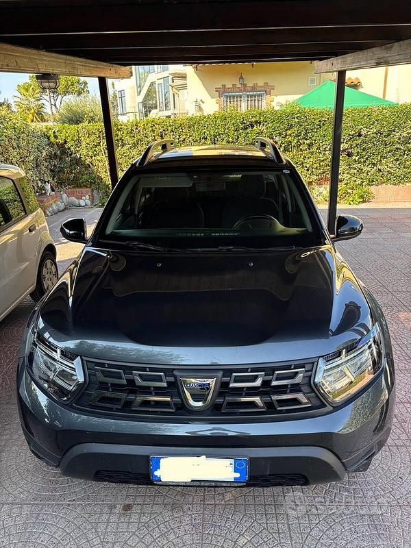 Usata Dacia Duster 101 CV (74 kW) 2022 Grigio SUV
