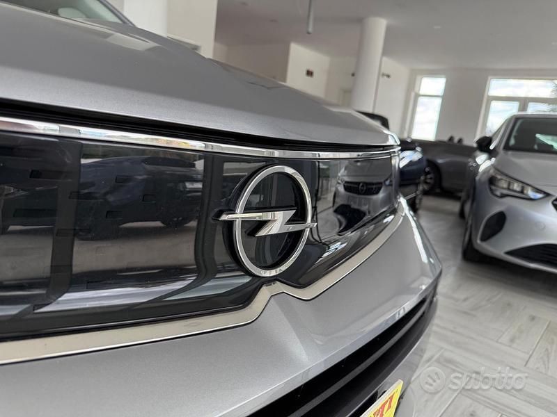 Usata Opel Mokka Ultimate 101 CV (74 kW) 2023 Grigio SUV
