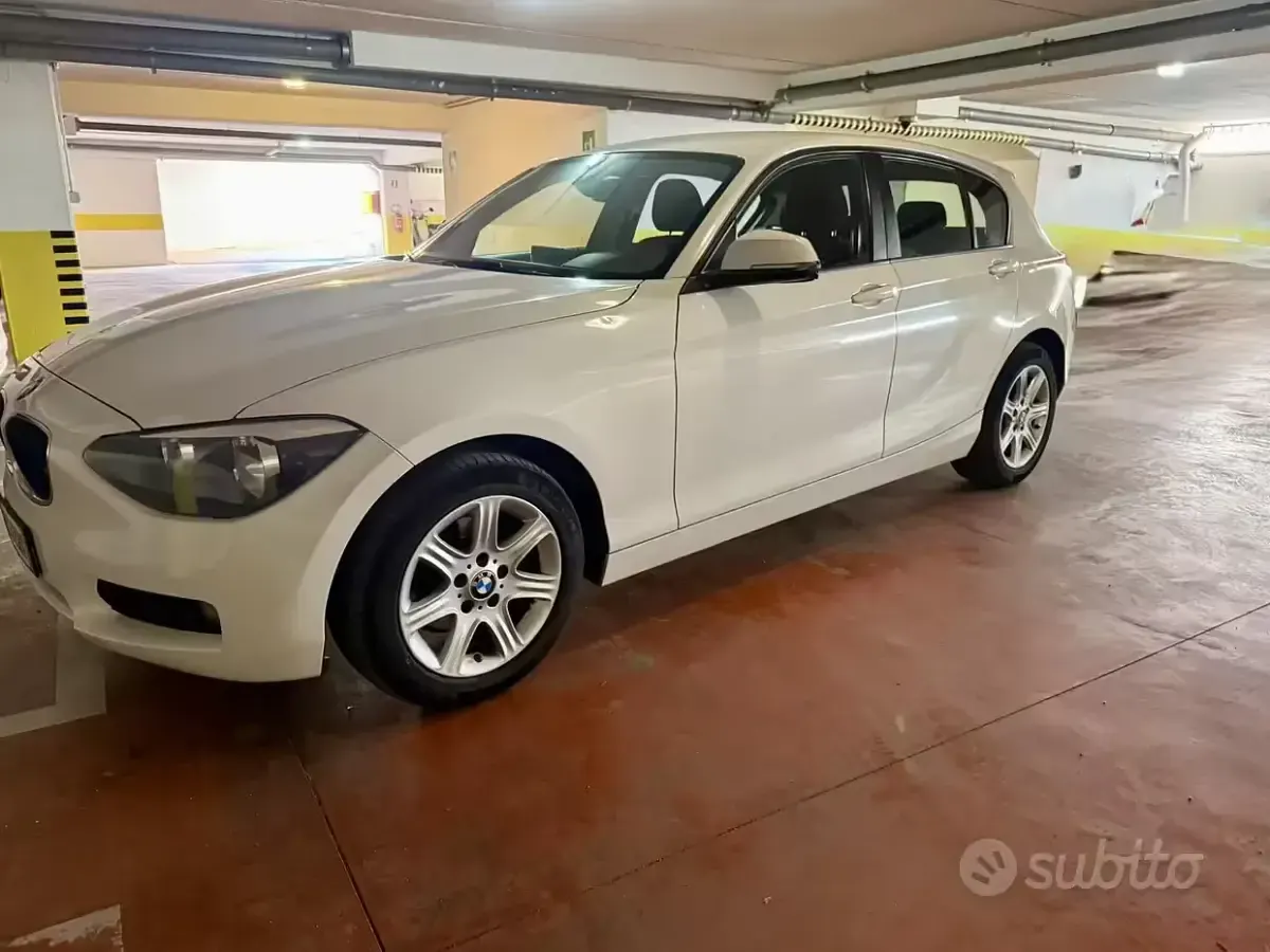 Usata BMW 114 95 CV (69 kW) 2014 Bianco Utilitaria