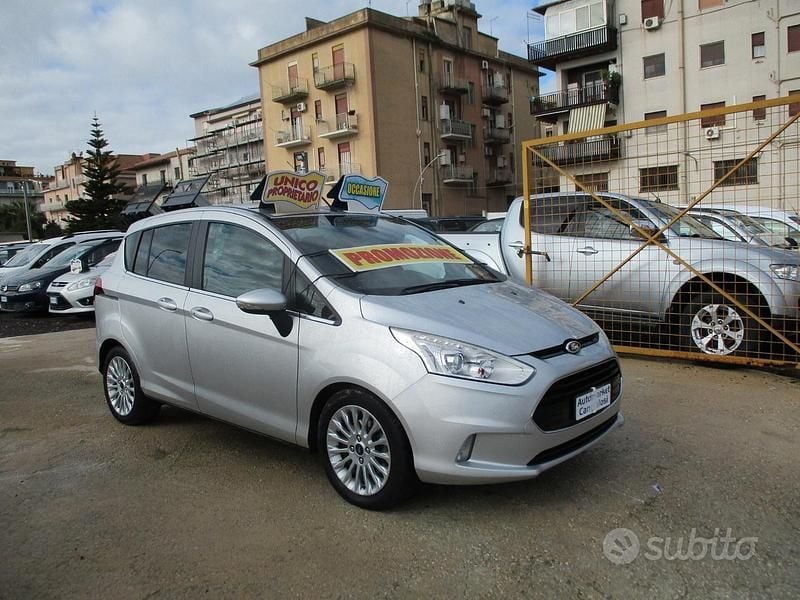 Usata Ford B-MAX 90 CV (66 kW) 2013 Grigio Monovolume