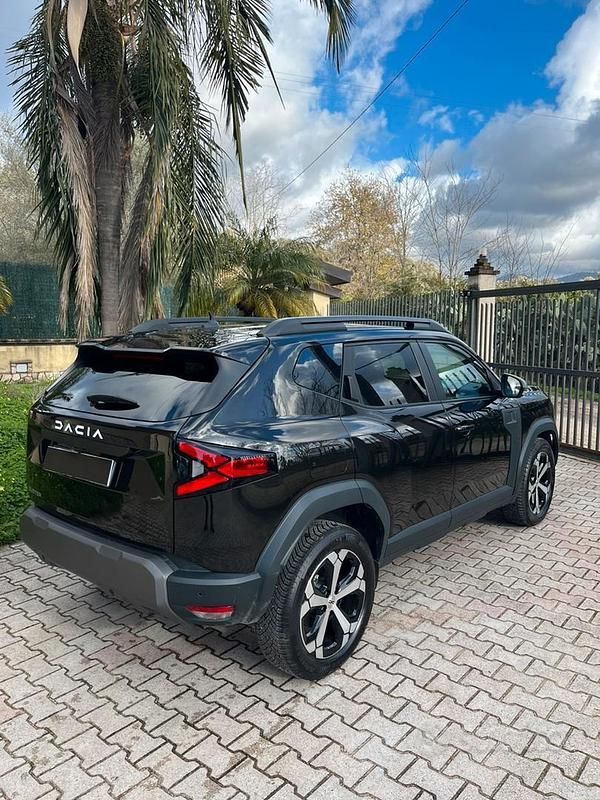 Usata Dacia Duster Journey 101 CV (74 kW) 2024 Nero SUV