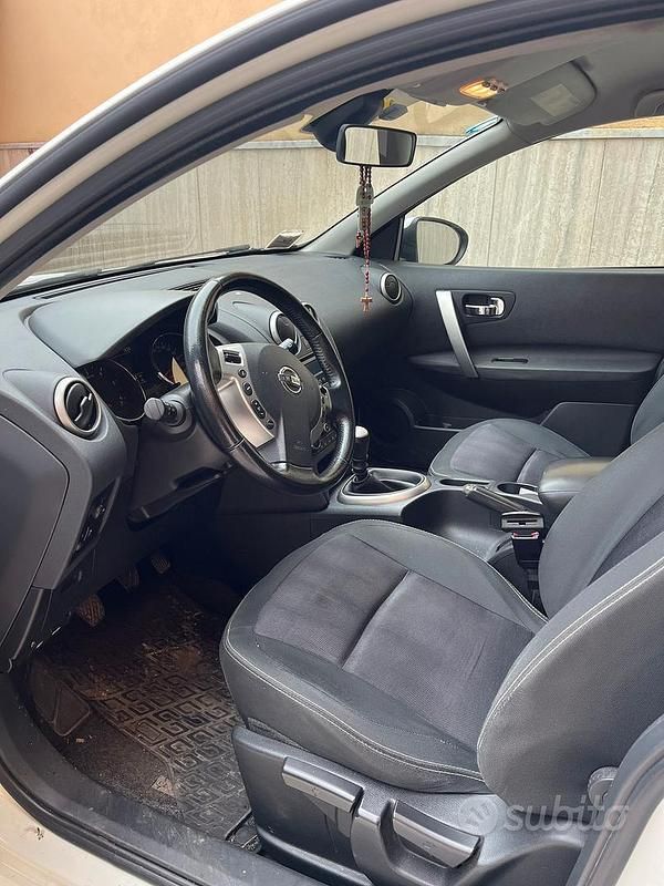 Usata Nissan Qashqai 2012 Bianco SUV