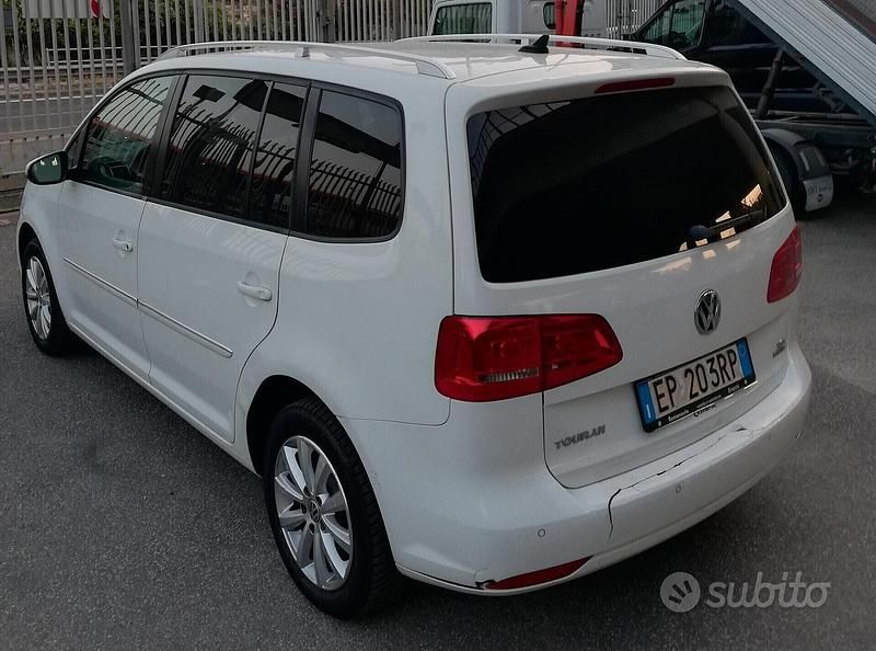 Usata VW Touran Highline 150 CV (110 kW) 2012 Bianco Monovolume