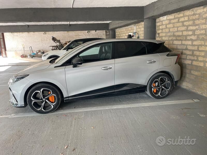 Usata MG MG4 EV 152 kW (207 CV) 2023 Utilitaria