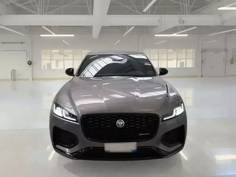 Usata Jaguar F-Pace R-Dynamic 404 CV (297 kW) 2025 SUV