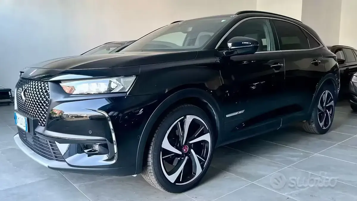 Usata DS Automobiles DS7 Crossback Performance 131 CV (96 kW) 2022 Nero SUV