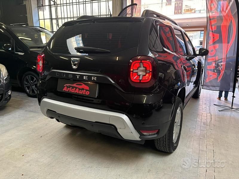 Usata Dacia Duster Prestige 115 CV (84 kW) 2019 Grigio SUV