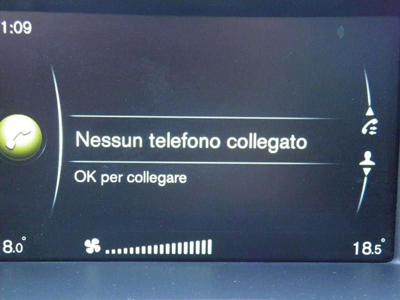 Usata Volvo XC60 Kinetic 190 CV (139 kW) 2015 Nero SUV