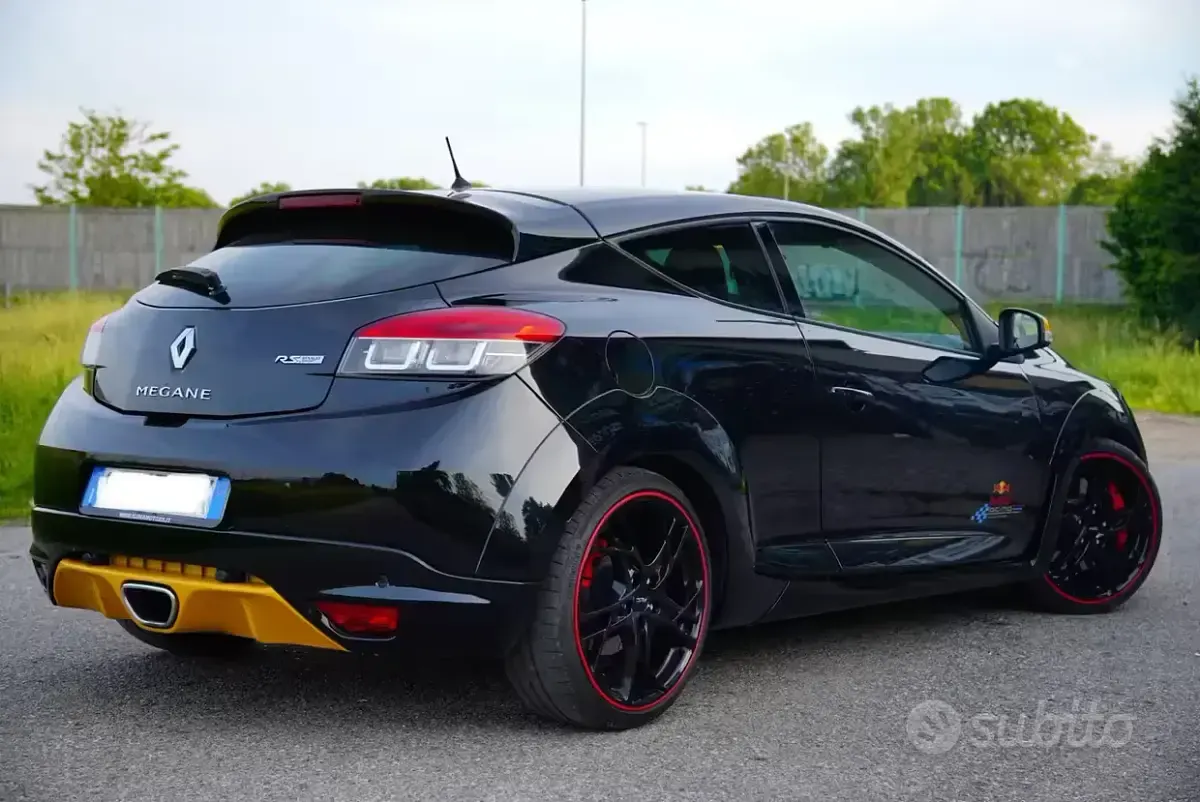 Usata Renault Mégane Coupé R.S. 265 CV (194 kW) 2012 Nero Coupé