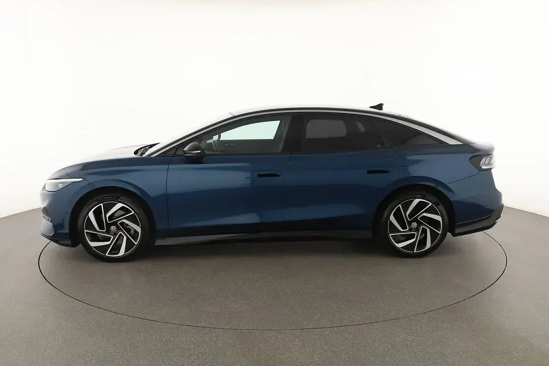 Usata VW ID.7 Pro 210 kW (286 CV) 2024 Blu Berlina