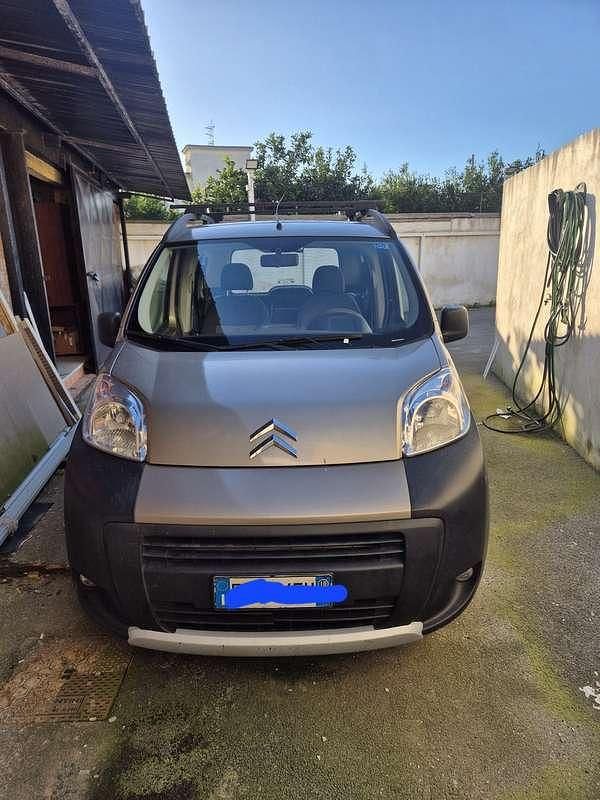 Usata Citroën Nemo XTR 75 CV (55 kW) 2010 Monovolume