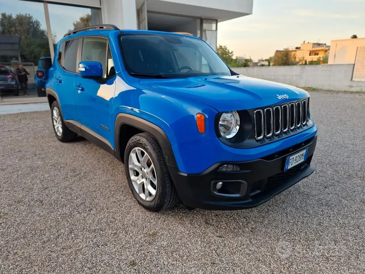 Usata Jeep Renegade Limited 120 CV (88 kW) 2016 Bluazzurro SUV