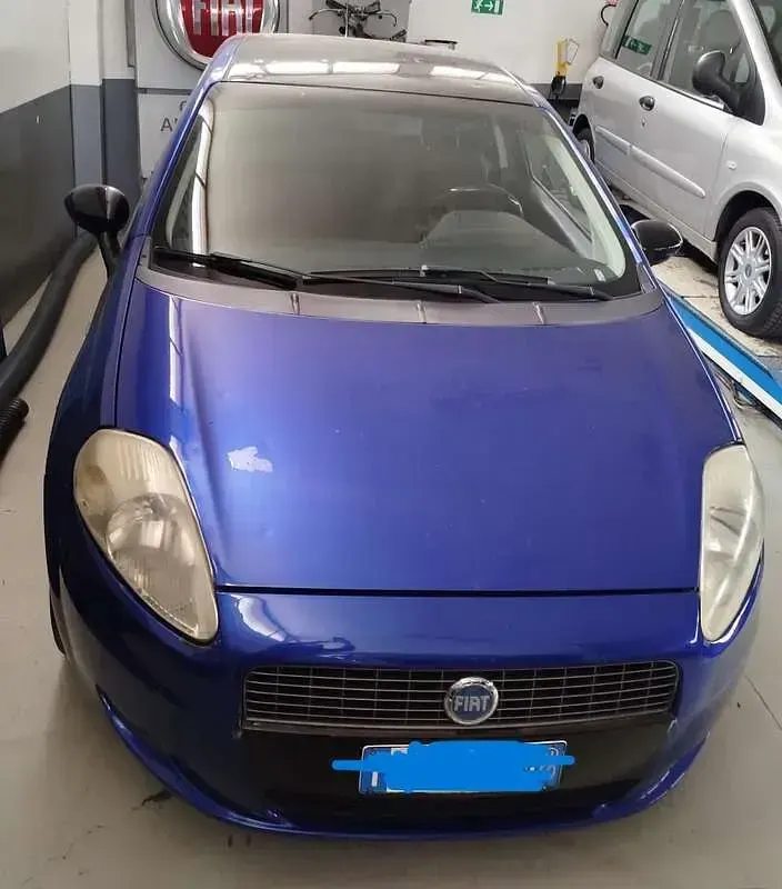 Usata Fiat Grande Punto Dynamic 120 CV (88 kW) 2007 Utilitaria