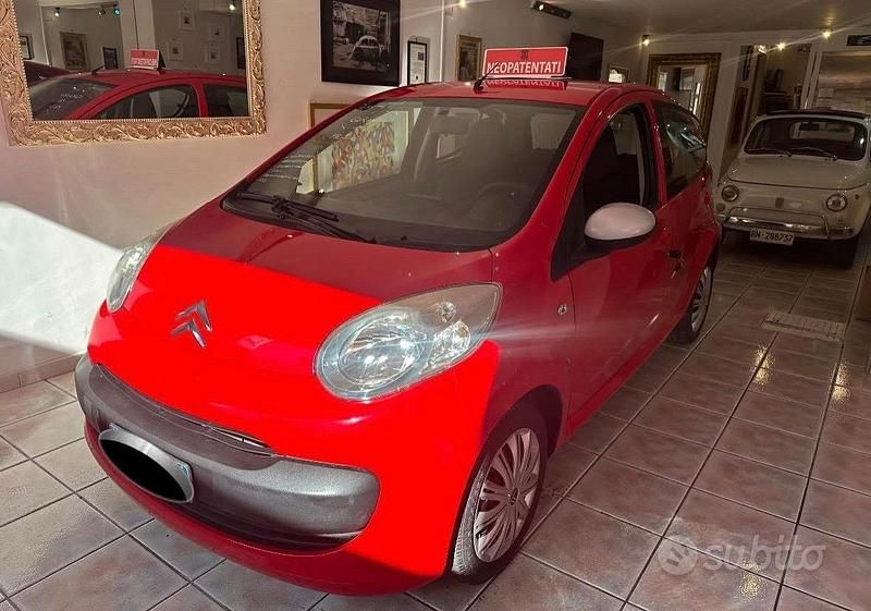 Usata Citroën C1 68 CV (50 kW) 2011 Rosso Utilitaria