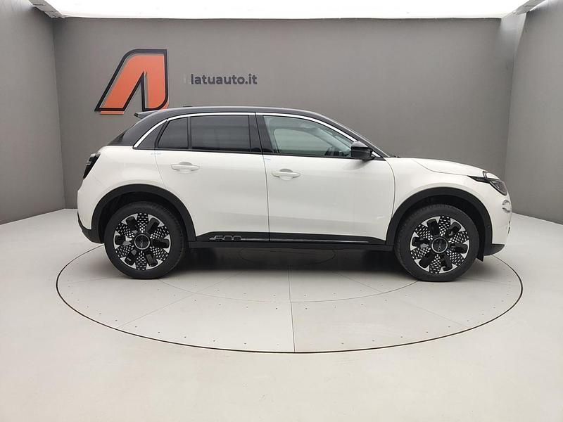 Nuova Fiat 600 La Prima 110 CV (80 kW) 2025 Bianco SUV