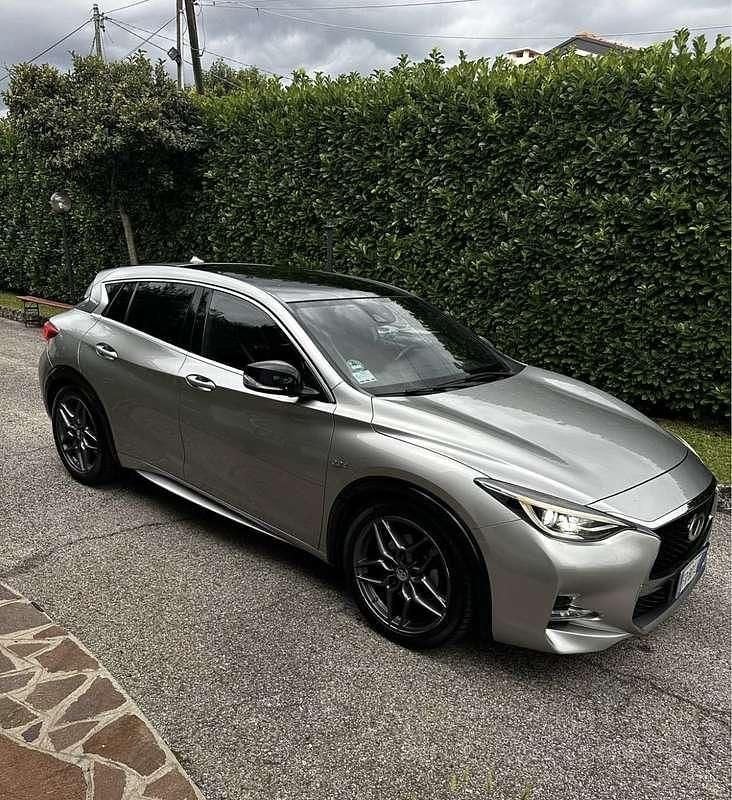 Usata Infiniti Q30 Premium 170 CV (125 kW) 2018 Berlina