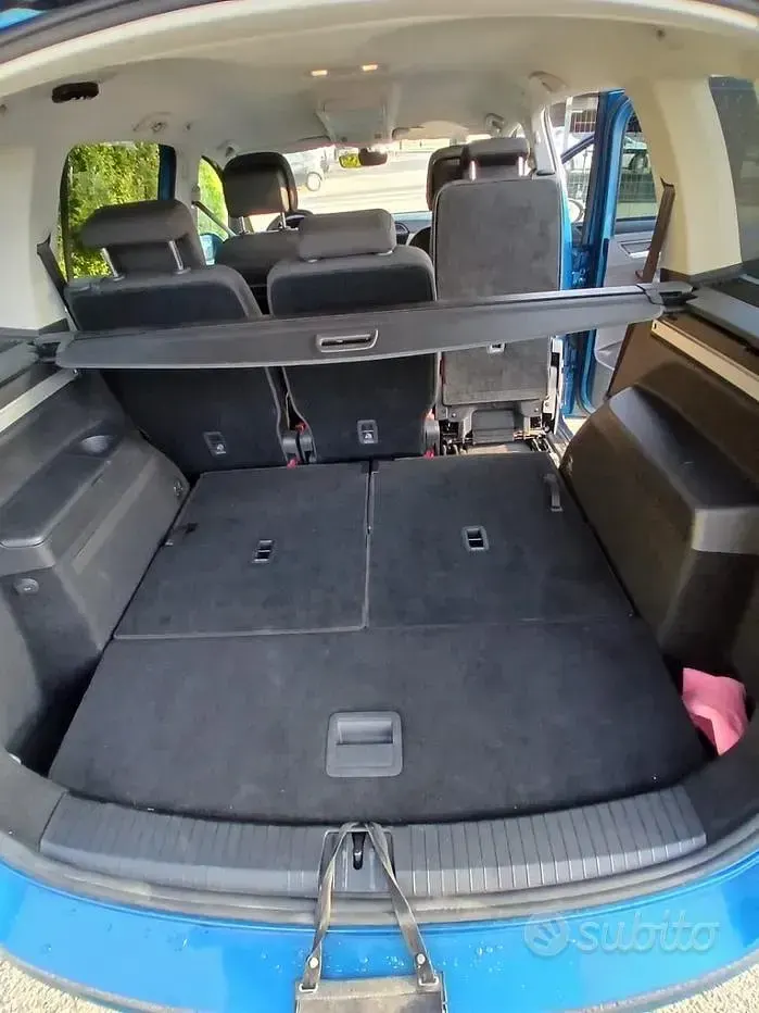 Usata VW Touran 150 CV (110 kW) 2020 Blu Monovolume