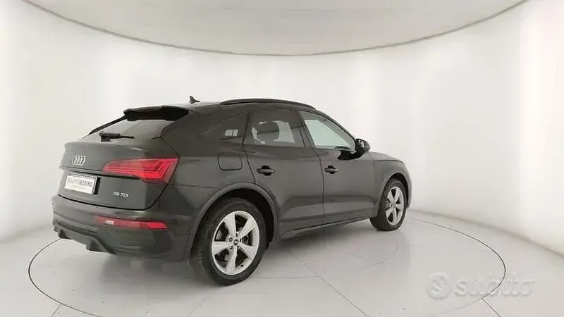 Usata Audi Q5 Advanced 163 CV (119 kW) 2022 Nero SUV