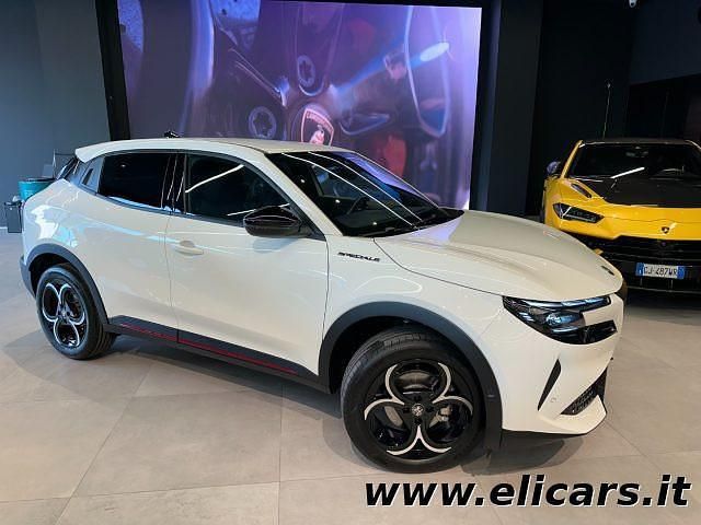 Nuova Alfa Romeo Junior Edizione Speciale 135 CV (99 kW) 2025 Bianco SUV