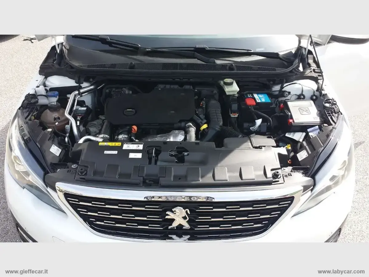 Usata Peugeot 308 Allure 131 CV (96 kW) 2018 Bianco Station wagon