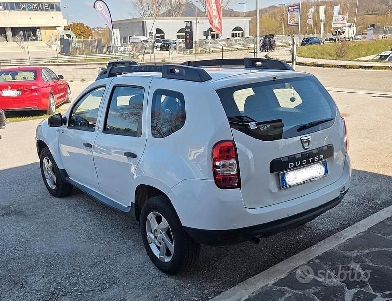 Usata Dacia Duster 110 CV (80 kW) 2016 Bianco SUV