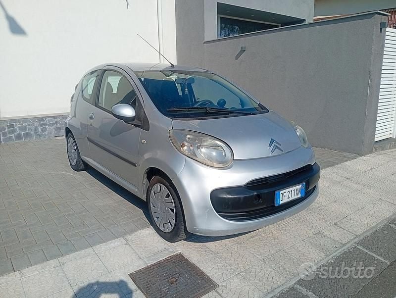 Gebraucht Citroën C1 68 PS (50 kW) 2007 Grau Kleinwagen