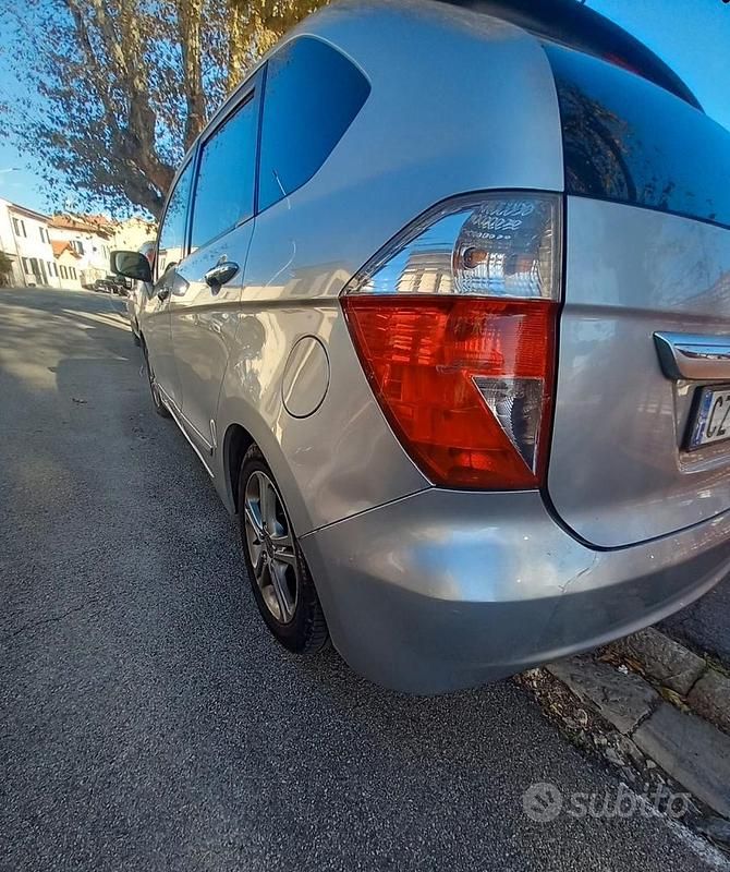 Usata Honda FR-V 140 CV (102 kW) 2006 Monovolume