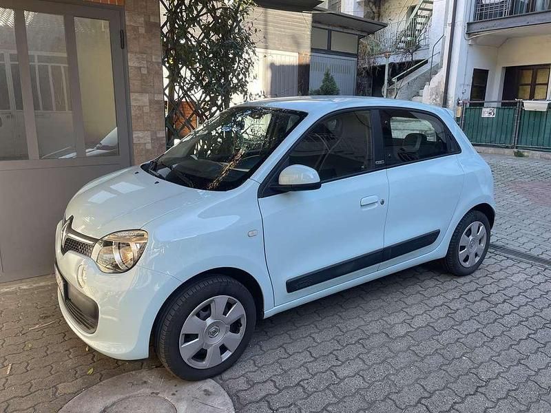 Usata Renault Twingo SE 69 CV (50 kW) 2019 Blu/azzurro Utilitaria