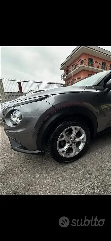 Occasion Nissan Juke N-Connecta 114 ch (83 kW) 2021 Gris SUV