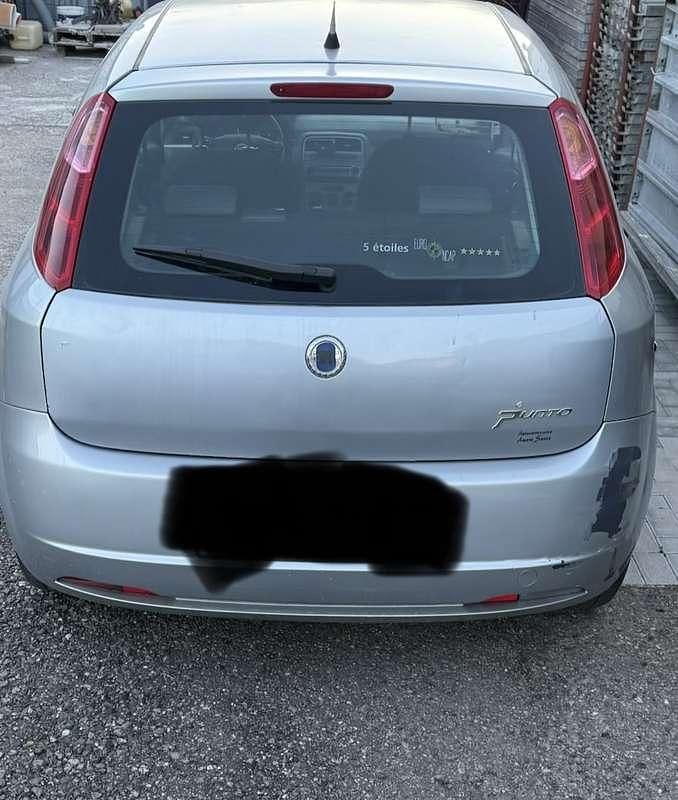 Usata Fiat Grande Punto Active 77 CV (56 kW) 2009 Utilitaria