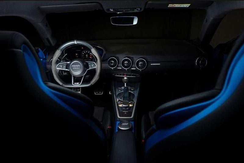 Usata Audi TT Competition 197 CV (144 kW) 2022 Blu/azzurro Coupé